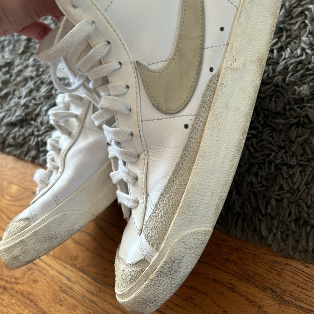 Nike Blazer Sneakers Mid '77 Vintage White Retro Athletic Men's 8.5 - Picture 7 of 11
